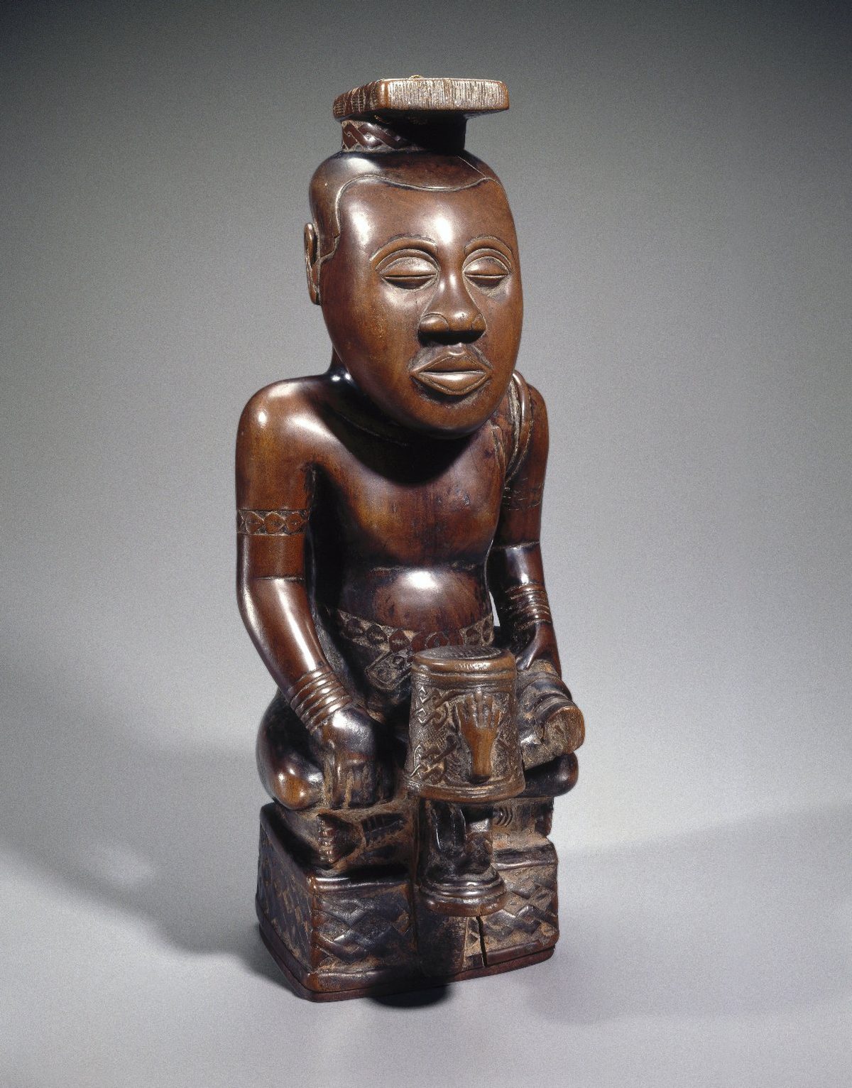 Kuba ndop-koningsbeeld van koning Mishe miShyaang maMbul, Brooklyn Museum